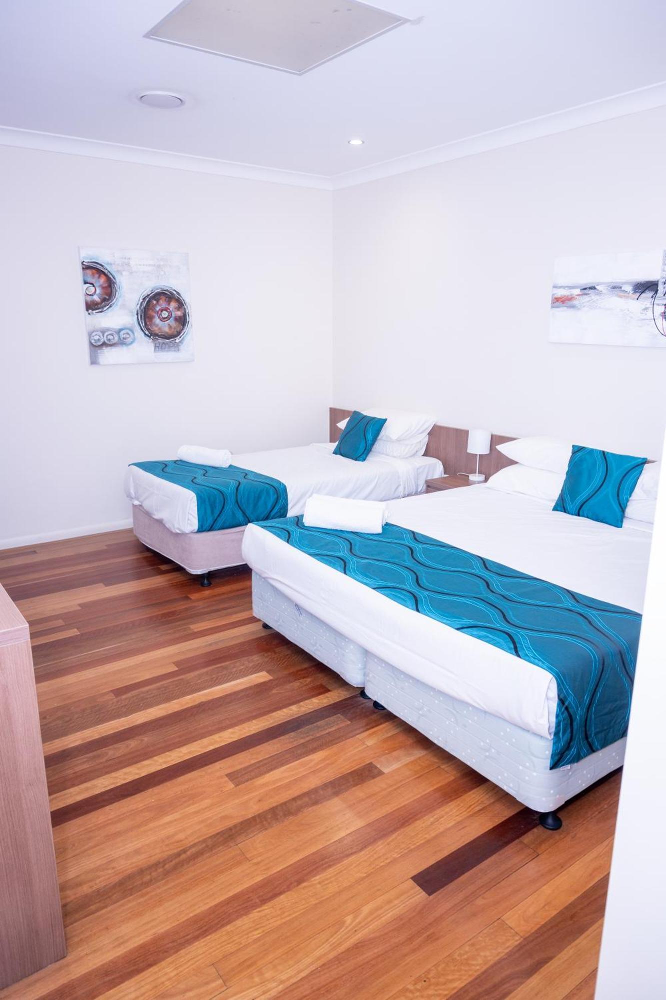 The Australian Hotel Motel Dalby Exterior photo